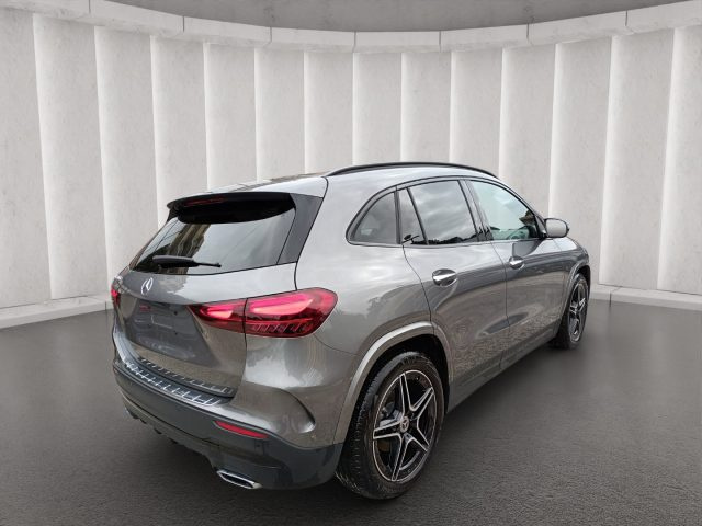 MERCEDES-BENZ GLA 200 D AMG PREMIUM PACK NIGHT 150CV A - foto 7