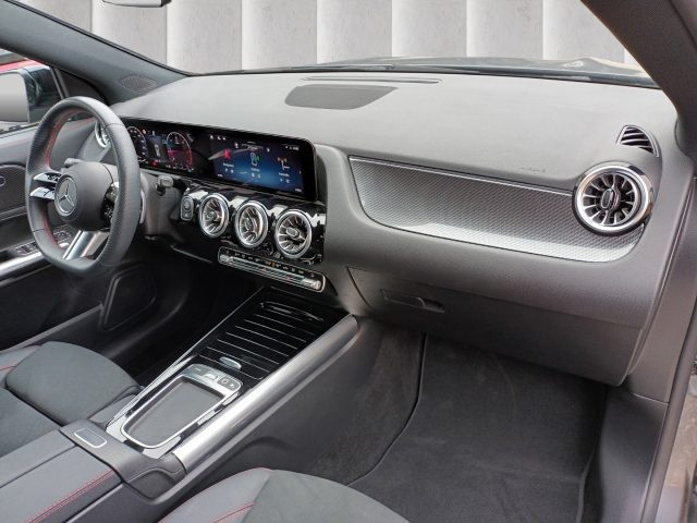 MERCEDES-BENZ GLA 200 D AMG PREMIUM PACK NIGHT 150CV A - foto 12