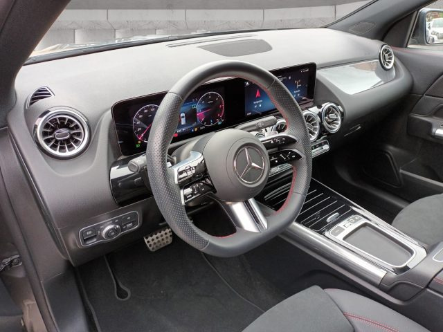 MERCEDES-BENZ GLA 200 D AMG PREMIUM PACK NIGHT 150CV A - foto 14