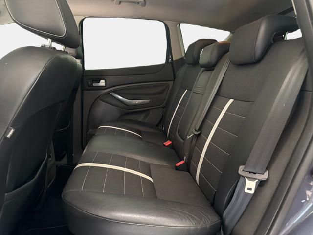 FORD KUGA 2.0 TDCI 163 CV 4WD TITANIUM DPF - foto 12