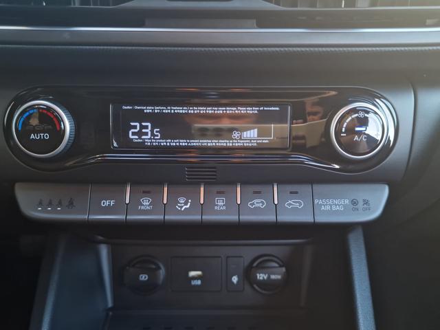 HYUNDAI KONA 1.0 T-GDI HYBRID 48V IMT XLINE - foto 16