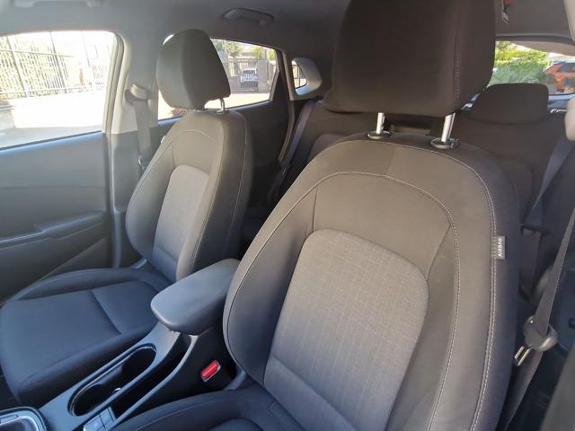 HYUNDAI KONA 1.0 T-GDI HYBRID 48V IMT XLINE - foto 26