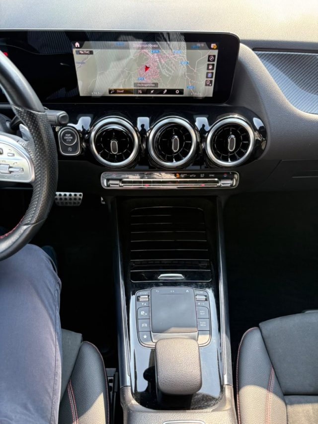 MERCEDES-BENZ GLA 200 D AUTOMATIC PREMIUM AMG - foto 12