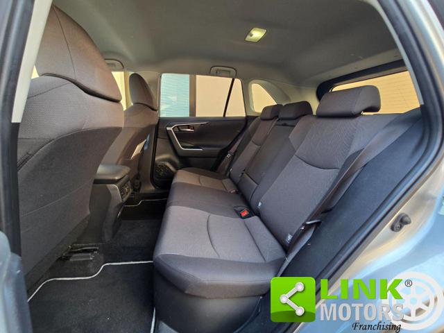 TOYOTA RAV 4 VVT-IE H ACTIVE AWD-I 222CV E-CV - foto 6