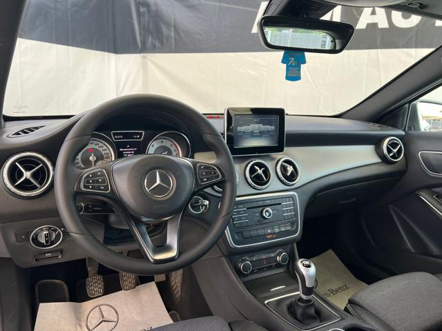 MERCEDES-BENZ GLA 220 D  BUSINESS - foto 9