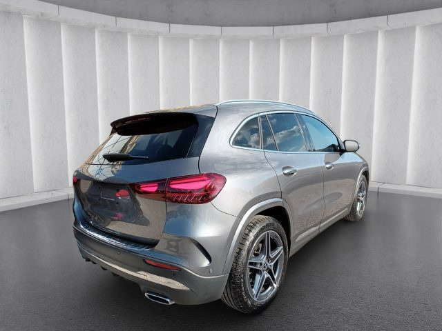 MERCEDES-BENZ GLA 200 D AMG PREMIUM 150CV AUTO PACK LU - foto 6