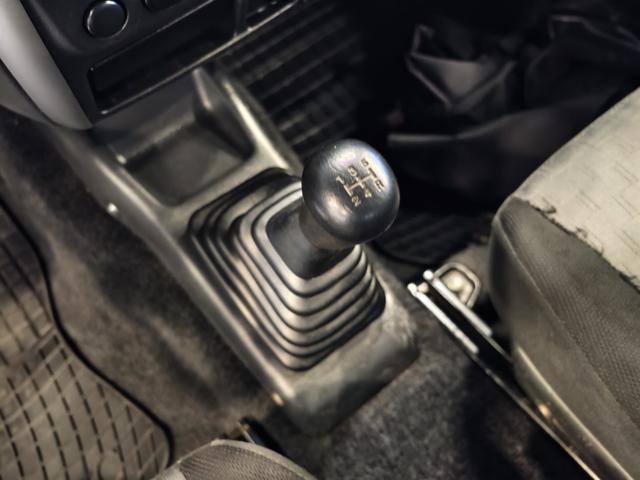 SUZUKI JIMNY 1.3I 16V CAT 4WD JLX - foto 9