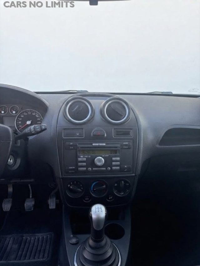 FORD FIESTA 1.4 TDCI 5P. GHIA - foto 8