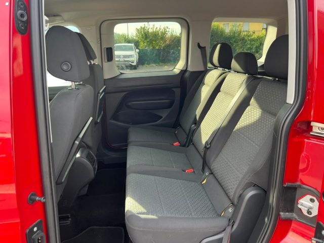FORD TOURNEO CONNECT TOURNEO CONNECT 1.5 ECOBLUE 120  - foto 9
