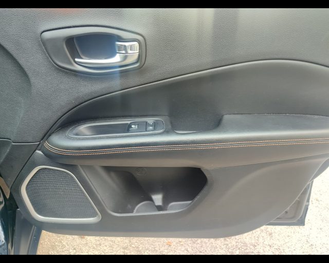 JEEP COMPASS 2.0 MULTIJET II 4WD LIMITED - foto 16