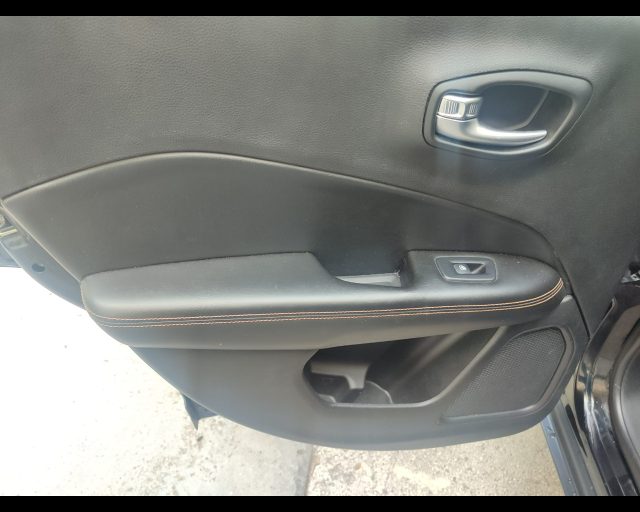 JEEP COMPASS 2.0 MULTIJET II 4WD LIMITED - foto 17