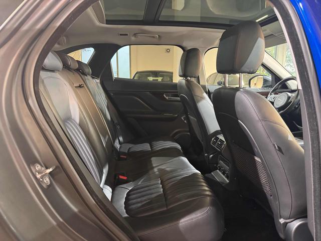 JAGUAR F-PACE 2.0 D 240 CV AWD AUT. PORTFOLIO - foto 10