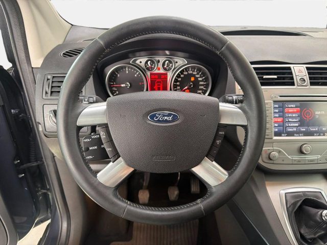 FORD KUGA 2.0 TDCI 163 CV 4WD TITANIUM DPF - foto 8