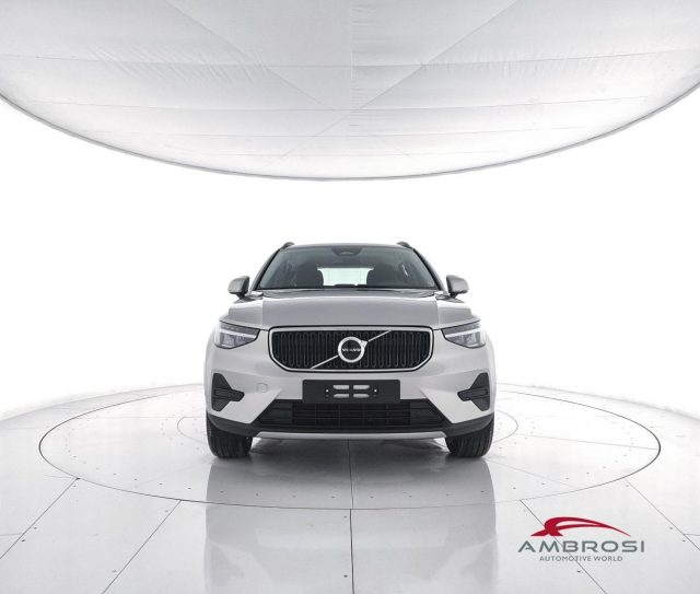VOLVO XC40 B3 MILD HYBRID BENZINA ESSENTIAL - foto 5