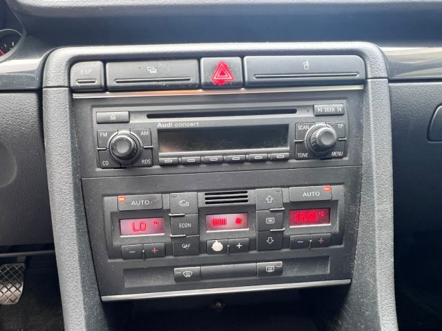AUDI A4 1.9 TDI/130 CV CAT AVANT - foto 17