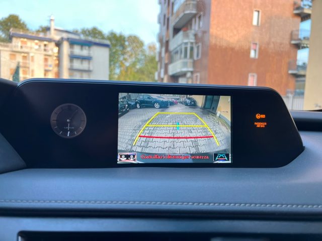 LEXUS UX 250H UX HYBRID BUSINESS - foto 13