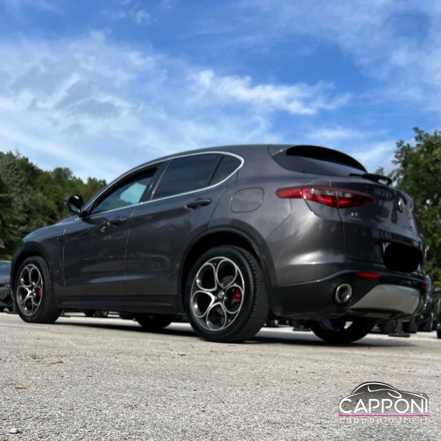 ALFA ROMEO STELVIO 2.2 TURBODIESEL 210 CV AT8 Q4 TI - foto 5
