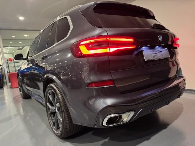BMW X5 XDRIVE 30D 265CV M-SPORT 7 POSTI - foto 4