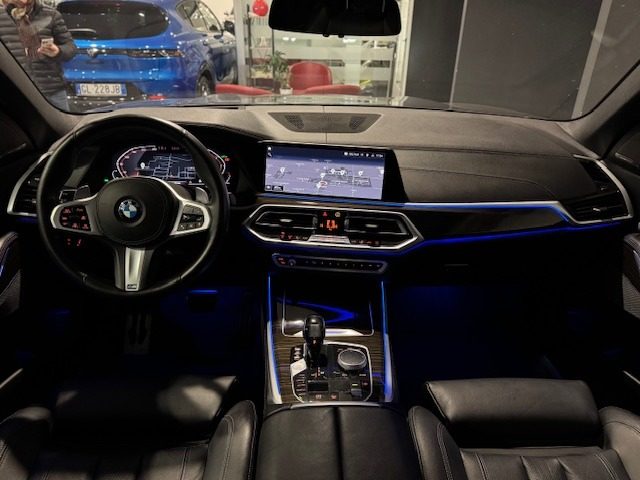 BMW X5 XDRIVE 30D 265CV M-SPORT 7 POSTI - foto 10