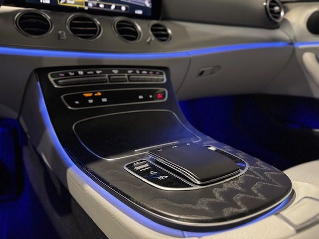 MERCEDES-BENZ E 300 DE 4MATIC BERLINA PREMIUM PLUS A - foto 11