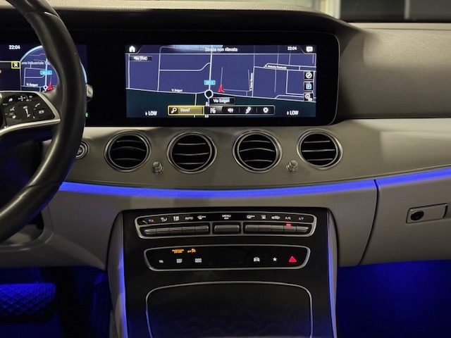 MERCEDES-BENZ E 300 DE 4MATIC BERLINA PREMIUM PLUS A - foto 12