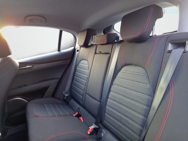 ALFA ROMEO STELVIO 2.2 TURBODIESEL 190 CV AT8 Q4 BU - foto 9