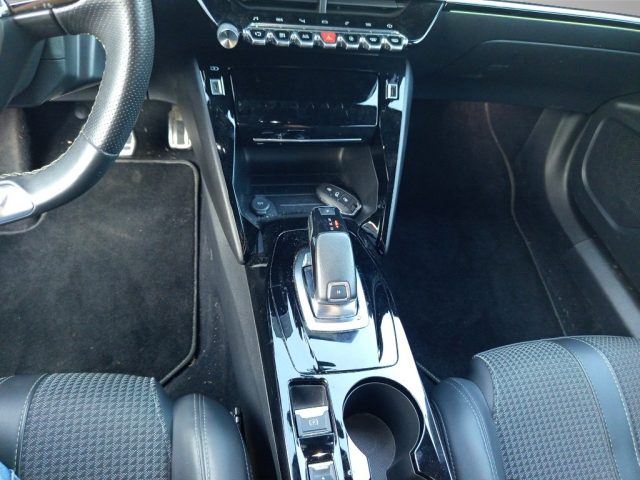 PEUGEOT 2008 BLUEHDI 130 S&S EAT8 GT PACK - foto 15