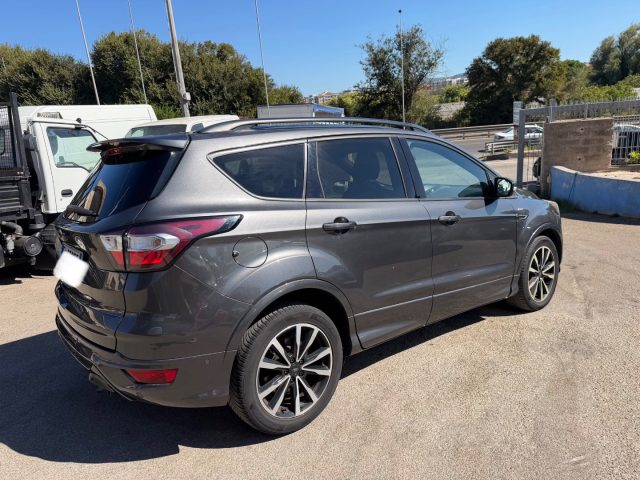 FORD KUGA 1.5 TDCI 120 CV - foto 6
