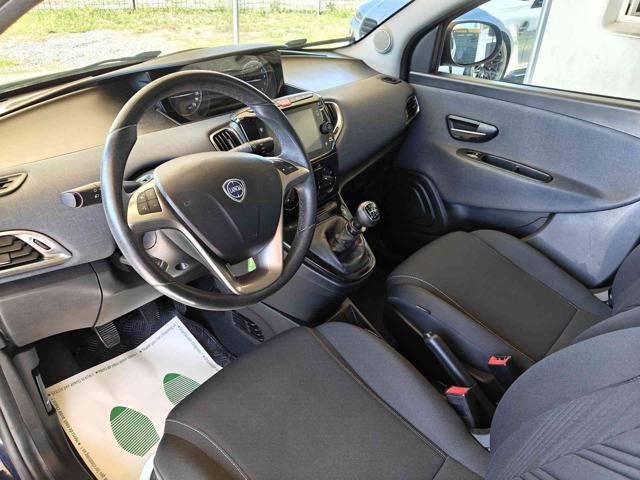 LANCIA YPSILON 1.0 FIREFLY 5 PORTE S&S HYBRID E - foto 8