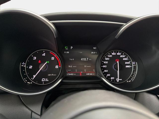 ALFA ROMEO GIULIA 2.2 TURBODIESEL 210 CV AT8 AWD Q - foto 9