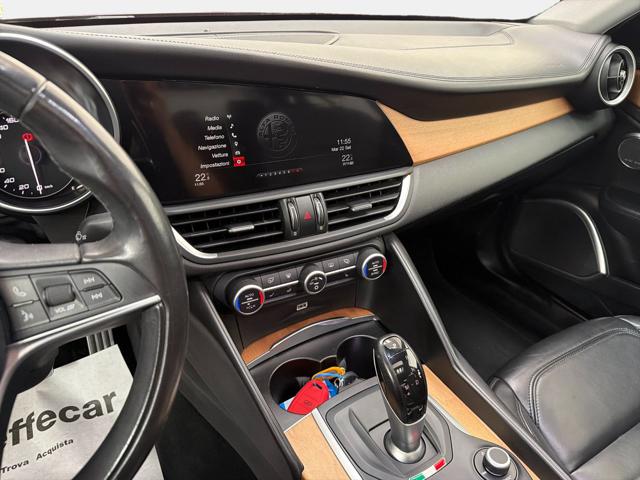 ALFA ROMEO GIULIA 2.2 TURBODIESEL 210 CV AT8 AWD Q - foto 10