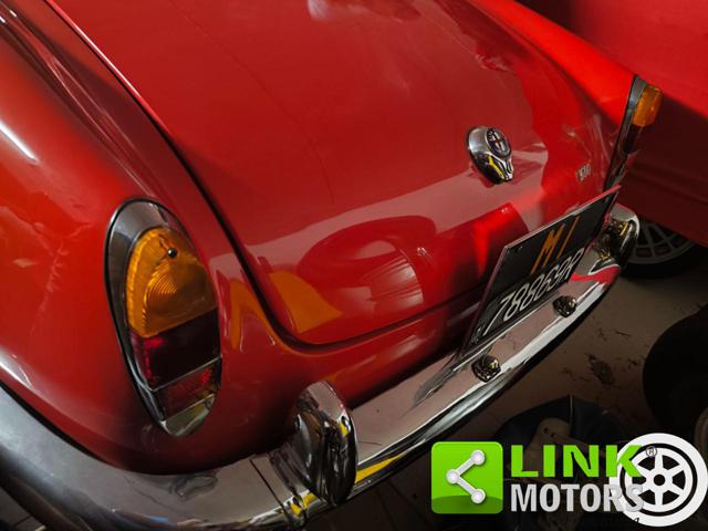 ALFA ROMEO GIULIA SPIDER 1600 - foto 12