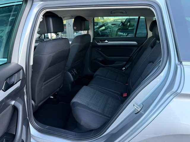 VOLKSWAGEN PASSAT 2.0 TDI SCR EVO DSG BUSINESS - foto 14