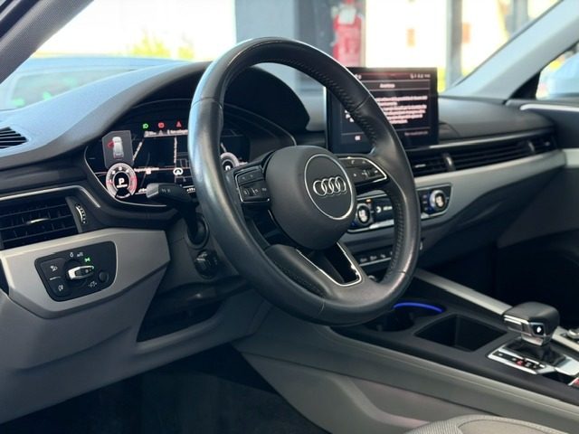 AUDI A4 AVANT 40 TDI 190CV*R19*FARI MATR - foto 6