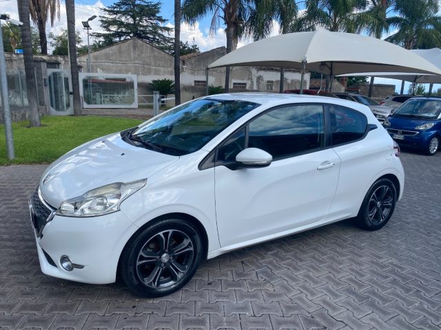 PEUGEOT 208 1° SERIE PURETECH 82 3 PORTE - foto 19