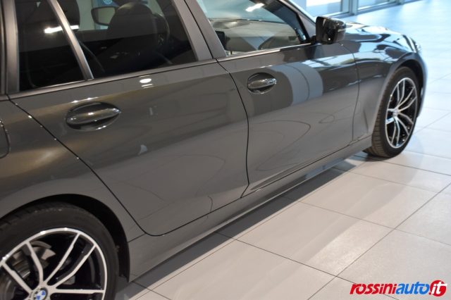 BMW 318 D TOURING 150 CV SPORT + R18 + L - foto 31
