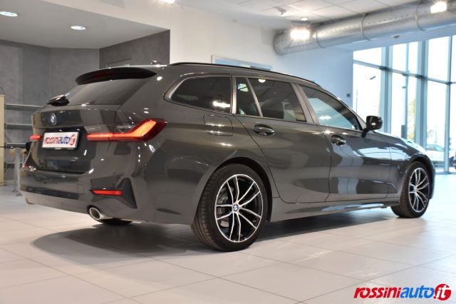 BMW 318 D TOURING 150 CV SPORT + R18 + L - foto 32