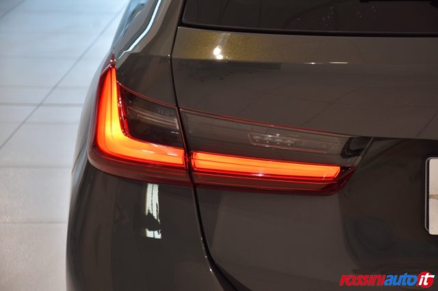 BMW 318 D TOURING 150 CV SPORT + R18 + L - foto 40