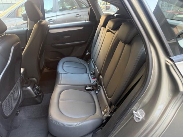 BMW 218 ACTIVE TOURER 218D ADVANTAGE + P - foto 8