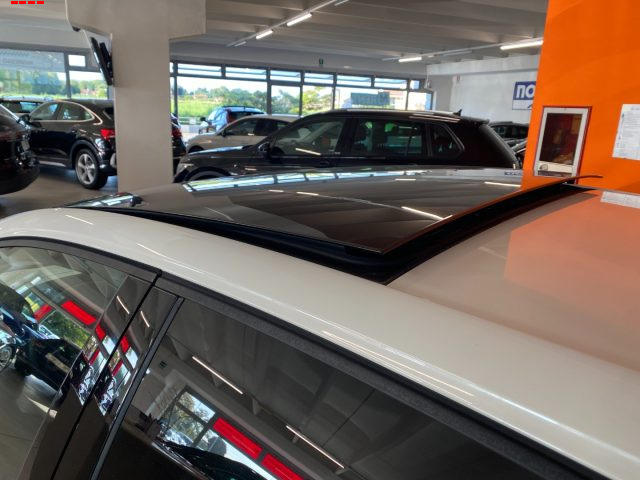 VOLKSWAGEN GOLF 1.5 ETSI 150 CV ACT DSG STYLE - foto 6