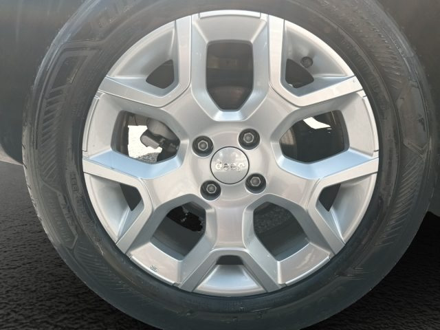 JEEP AVENGER 1200 TURBO ALTITUDE 100CV CARPLA - foto 16