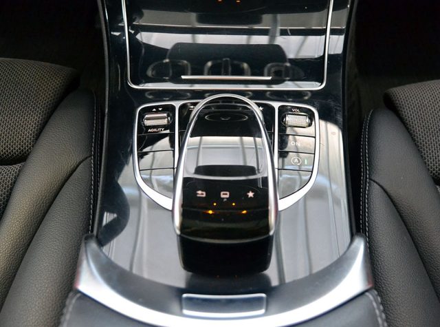 MERCEDES-BENZ C 180 AUT. SPORT "TETTO-PELLE-COMAND-L - foto 10