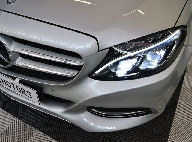 MERCEDES-BENZ C 180 AUT. SPORT "TETTO-PELLE-COMAND-L - foto 22