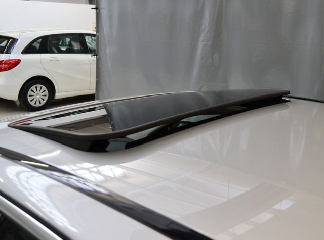 MERCEDES-BENZ C 180 AUT. SPORT "TETTO-PELLE-COMAND-L - foto 21