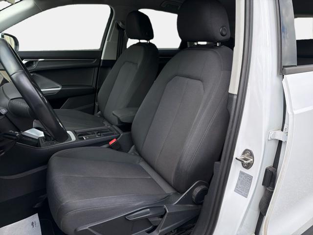 AUDI Q3 35 TDI S TRONIC BUSINESS - foto 12
