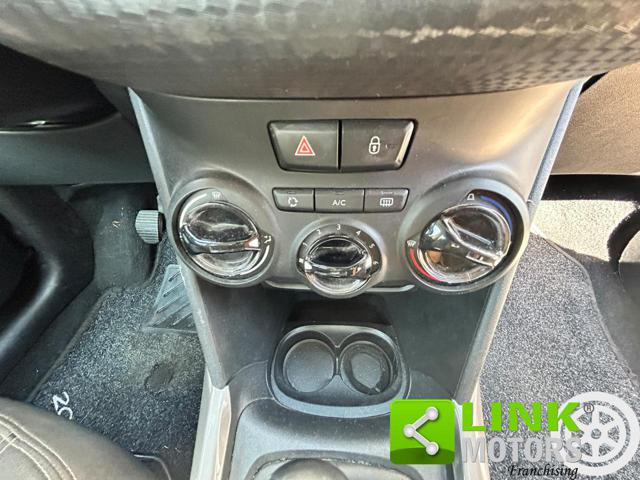 PEUGEOT 2008 . - foto 12