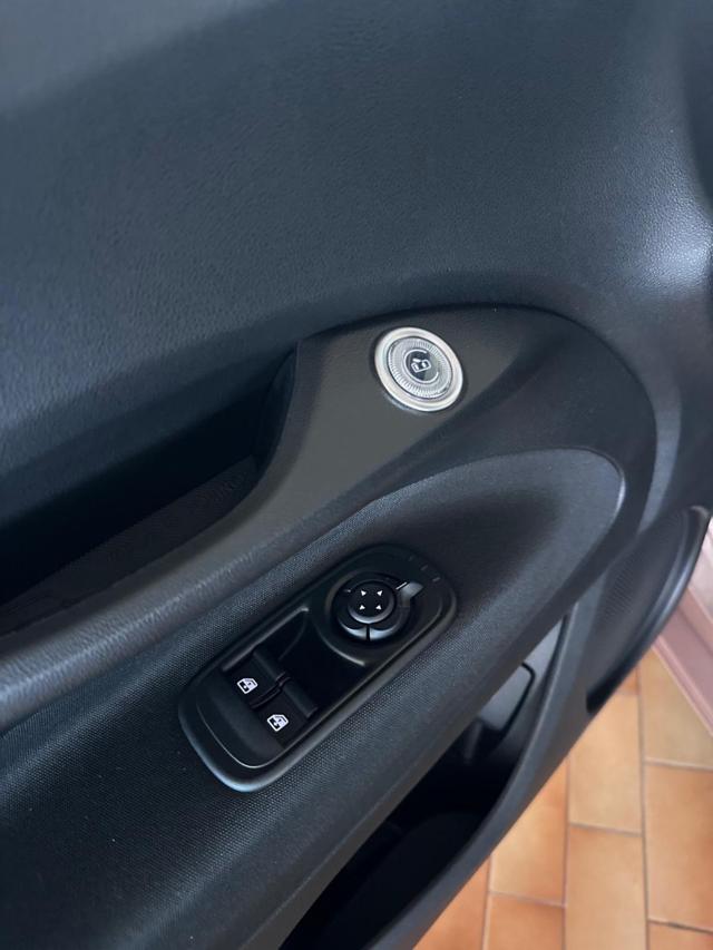 FIAT 500 BERLINA HYBRID POP - foto 19