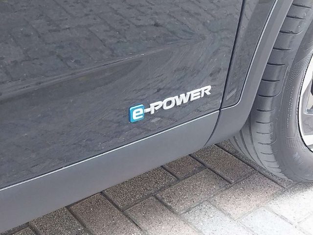 NISSAN QASHQAI 1.5 E-POWER N-CONNECTA 2WD - foto 14
