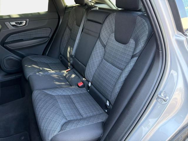 VOLVO XC60 B4 (D) AWD AUTOMATICO - foto 13