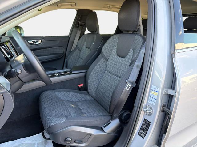 VOLVO XC60 B4 (D) AWD AUTOMATICO - foto 12